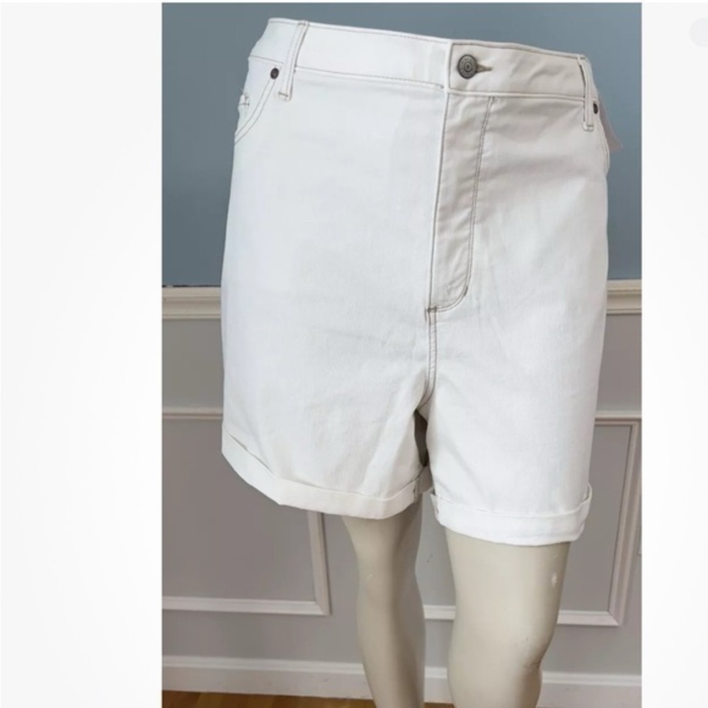 NWT Sonoma Jean Shorts High Rise Cuffed Inseam 5” Plus Size 24W New